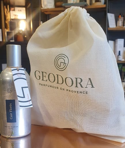 Cuir Florès Eau de parfum éco-conçue